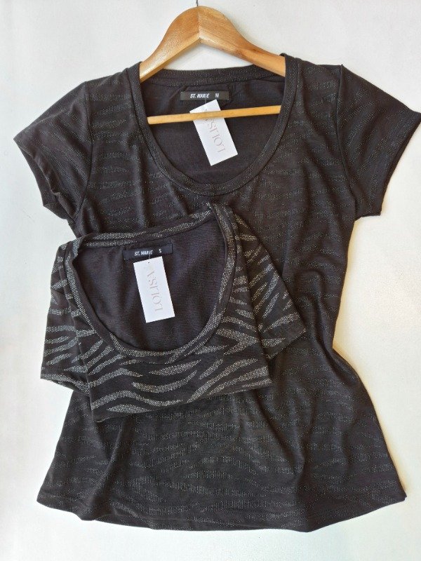 Producto - REMERA ADELE CERO