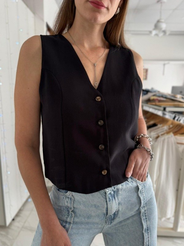 Producto - Chaleco Sastrero Nahir Negro