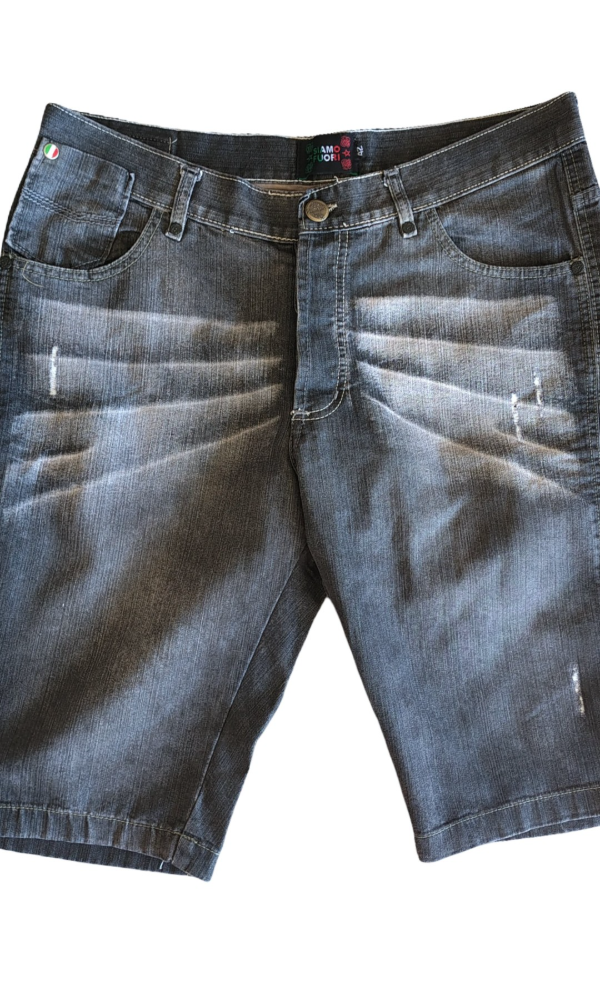 Producto - bermu talle 42