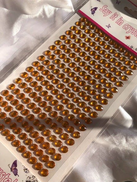 Producto - Gemas doradas grandes