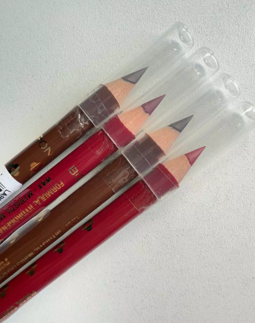 Producto - Delineador de labios en lapiz