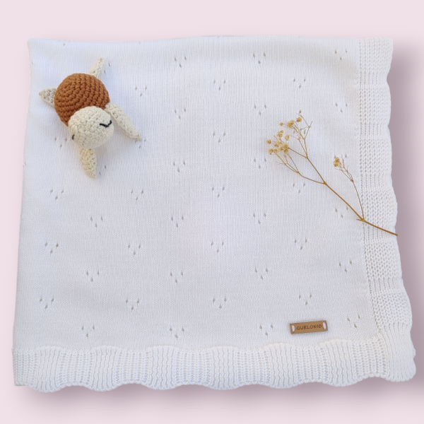 Producto - MANTITA CALADA HILO BLANCA