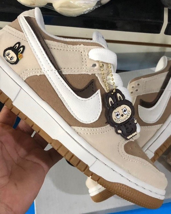 Producto - Nike Dunk Low B