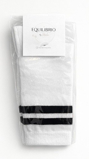 Producto - MEDIAS BLANCAS RAYAS NEGRAS