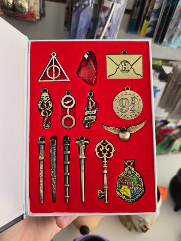 Producto - Set Harry Potter de collar y llaveros
