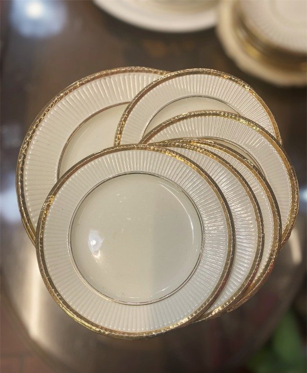 Producto - Juego de 5 platos de postre loza inglesa Wedgwood