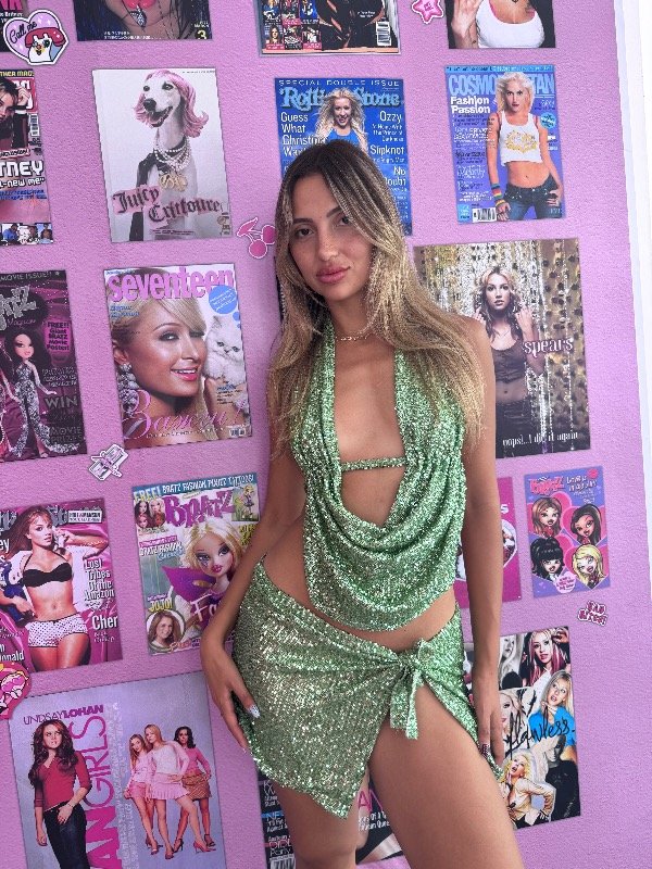 Producto - Conjunto verde (pareo y top)