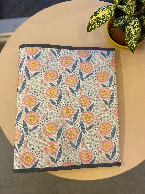 Producto - Funda para carpeta A4 Flores rosas