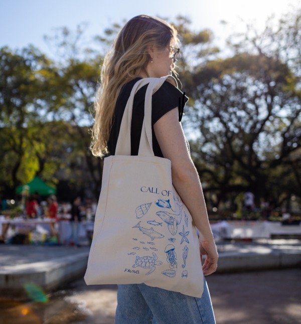 Producto - Tote premium Call of the Sea