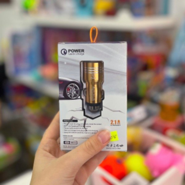 Producto - Cargador de Auto 12V 2USB 2.1A 53006 5845