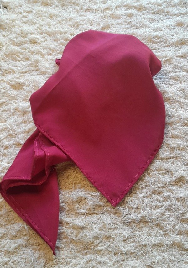 Producto - Pañuelo de seda importado 4 90 x 90 cm