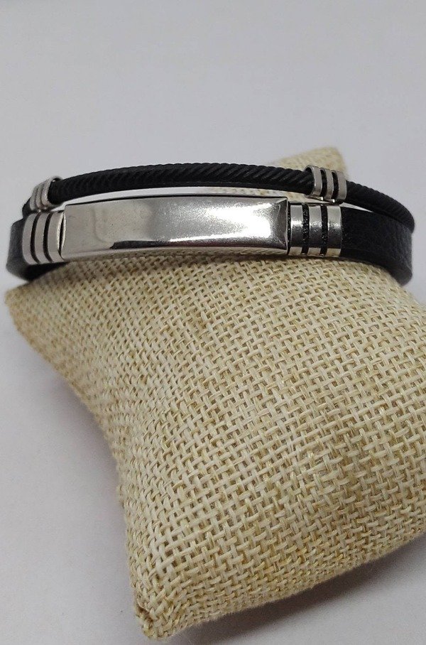 Producto - Pulsera de ecocuero doble con metal