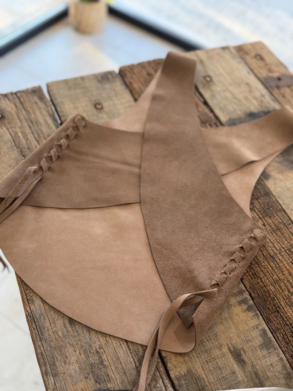 Producto - CHALECO ARAZU - cruzado - 2