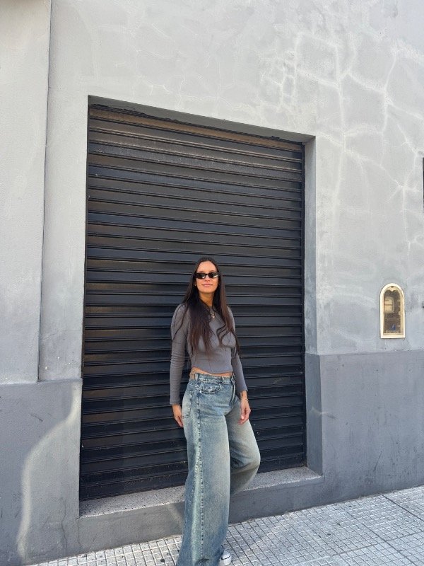 Producto - REMERA TINA