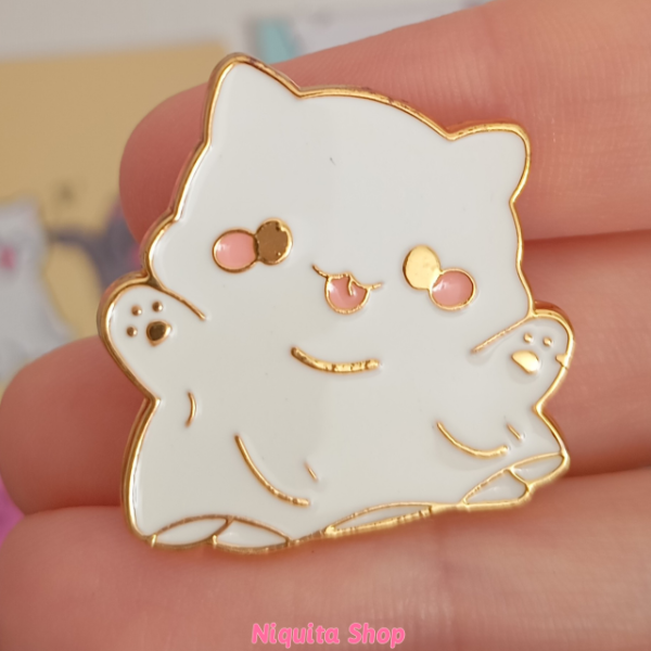 Producto - Gatito fantasma - pin metálico