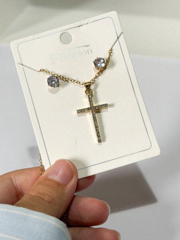 Producto - Conjunto collar cruz + aros-acero dorado