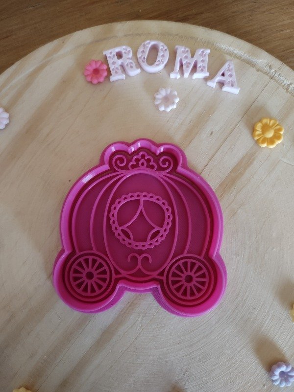 Producto - Carruaje de princesa cortante con estampador