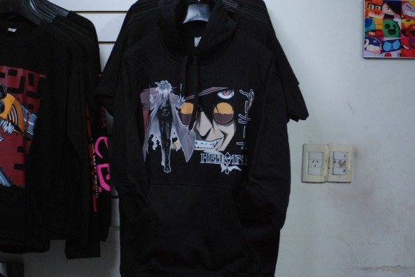 Producto - CANGURO HELLSING TALLE XL FRIZA COMUN - 0