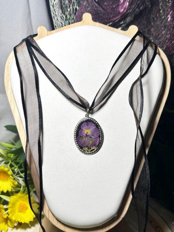 Producto - Choker Cinta Violet
