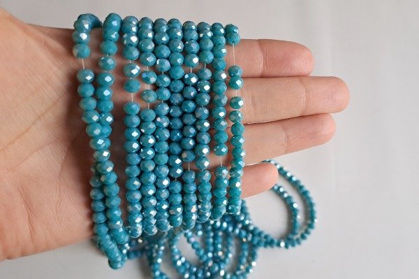 Producto - Cristal de Roca Verde Esmeralda 6 mm