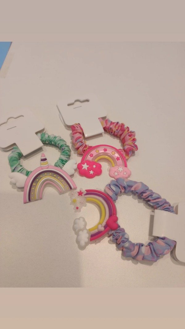 Producto - Colita con aplique arcoiris