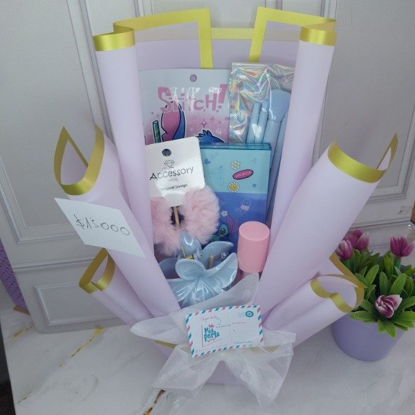 Producto - Ramo de maquillaje 1