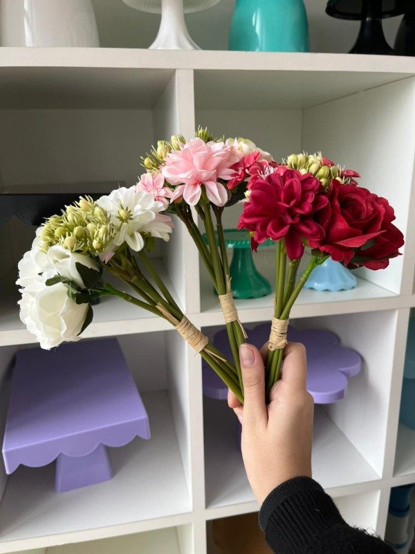 Producto - RAMO DE FLORES X6 TALLOS