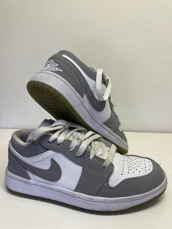 Producto - Zapatillas AIR Jordan 1low originales