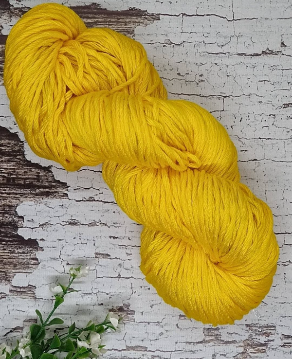 Producto - Hilo de Viscosa Amarillo