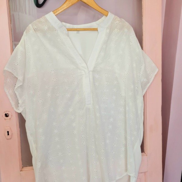 Producto - Blusa broderie mao flores 7054