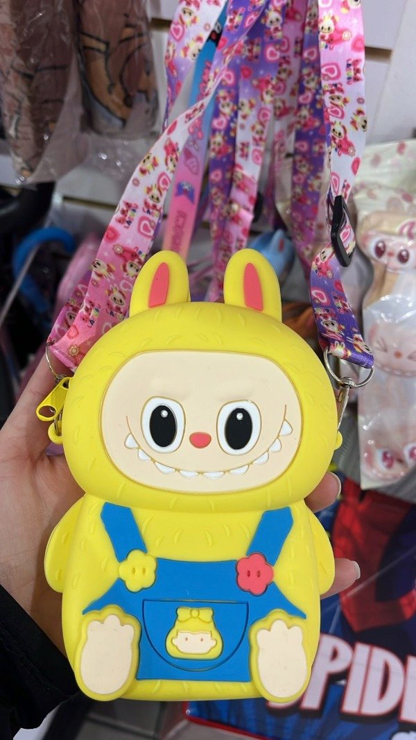 Producto - carterita de labubu