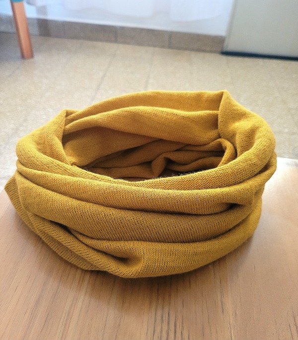 Producto - Cuello tubular mostaza