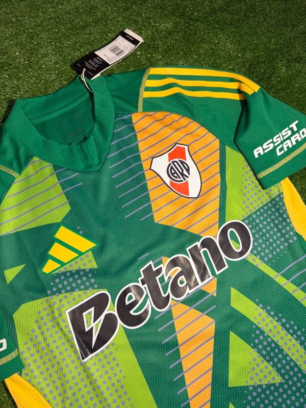 Camiseta versión jugador arquero 2025 (Armani 1) — imagen 2