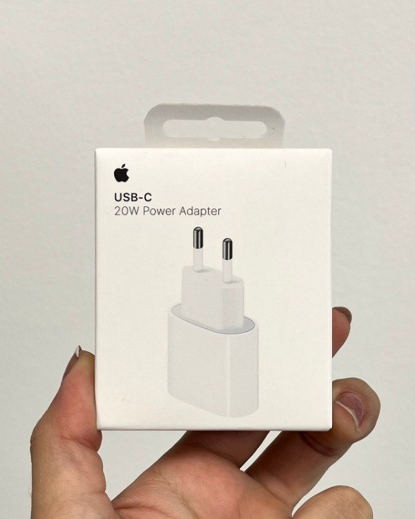 Producto - Cargador iPhone Original 20W