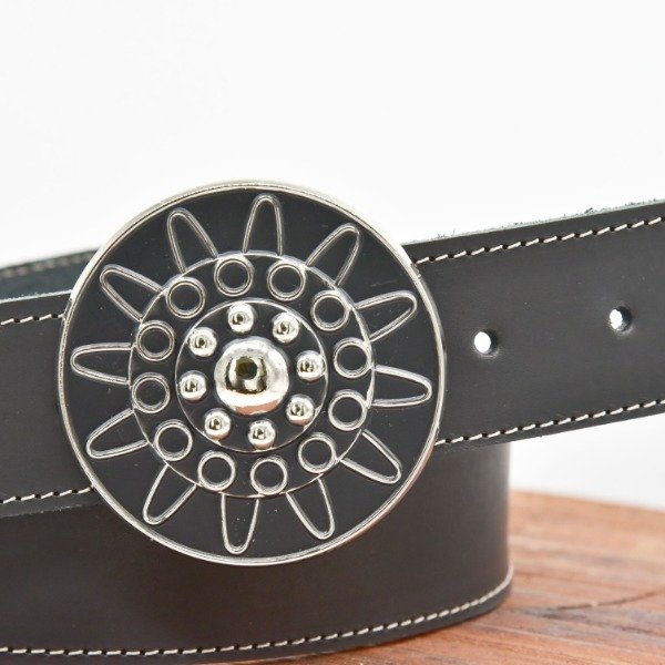 Producto - Cinturón Hebilla  Mandala Negro y Níquel Cuero negro