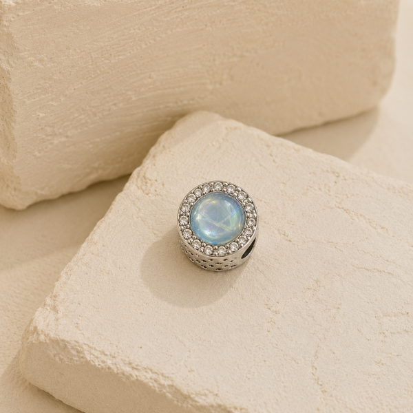 Producto - Charm celeste