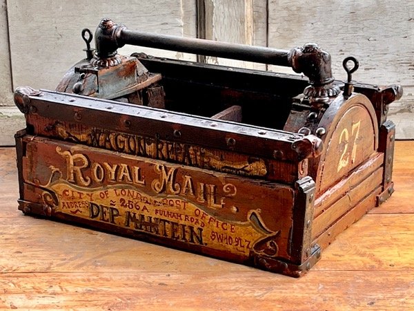 Producto - Caja de herramientas victoriana