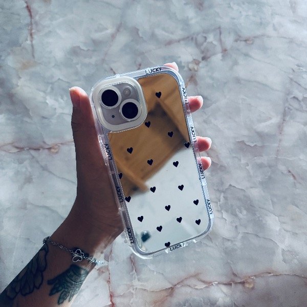 Producto - CASE ESPEJADA CORAZONES NEGROS