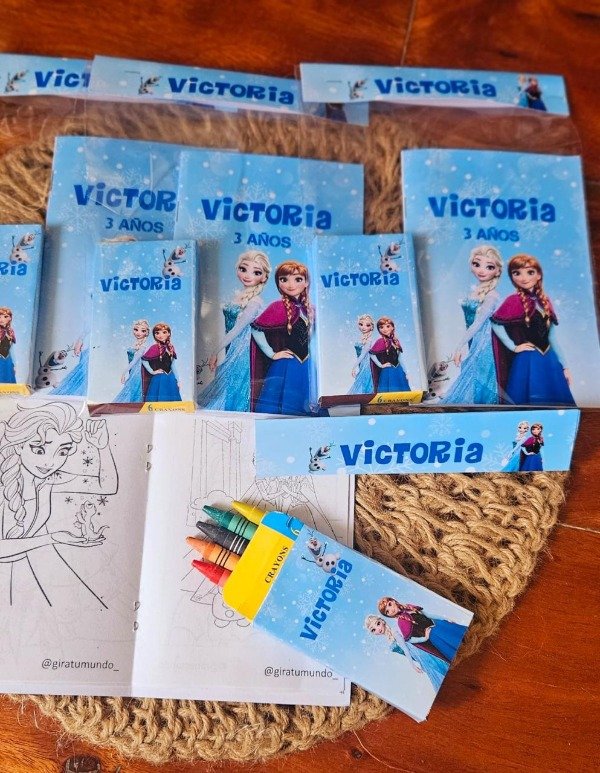 Producto - Librito + caja crayones - 0