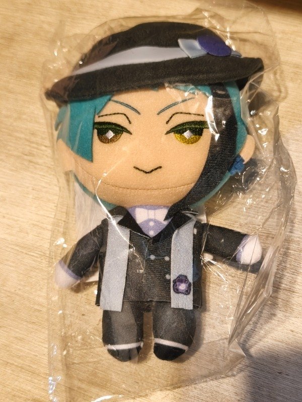 Producto - Jade Twisted wonderland