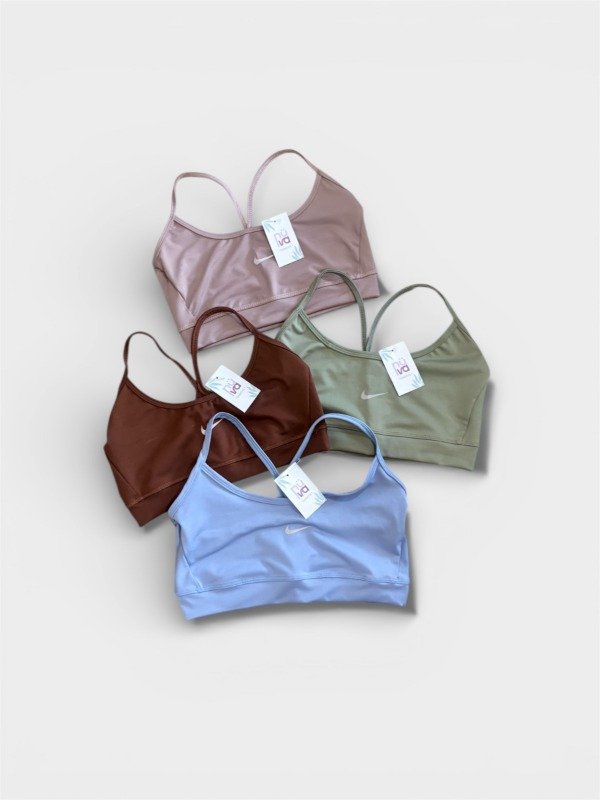 Producto - Top Nike Tira Fina