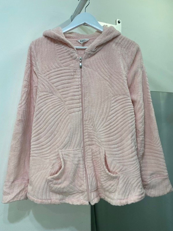 Producto - CAMPERA DE PELUCHE IMPORTADA CORA BAY