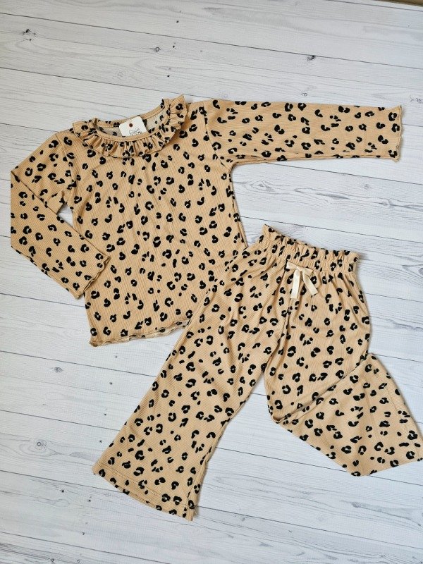 Producto - Conjunto print beige