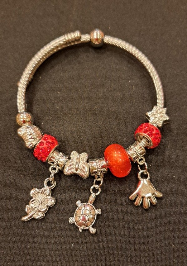 Producto - Pulsera Brazalete Pandora con dijes