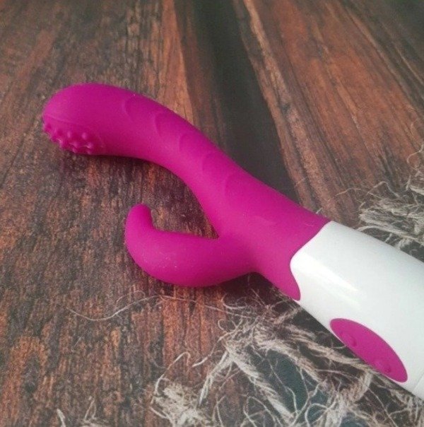 Producto - Vibrador Bruno Con Estimulador clítoris
