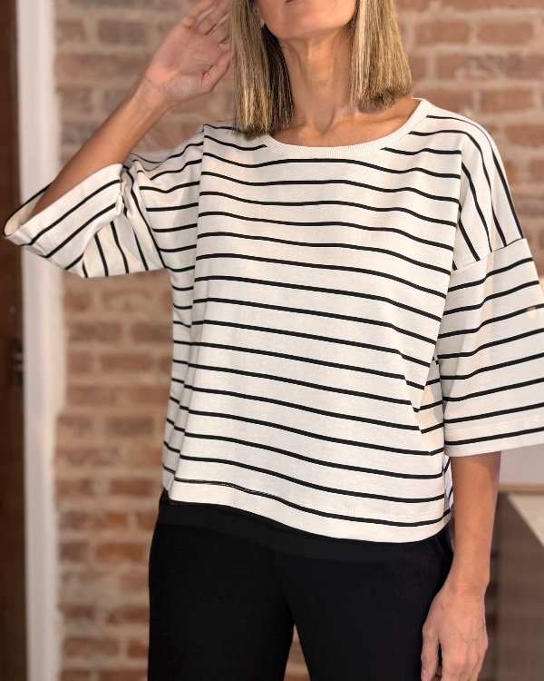 Producto - Remera Boxy Rústica Bossa - 16