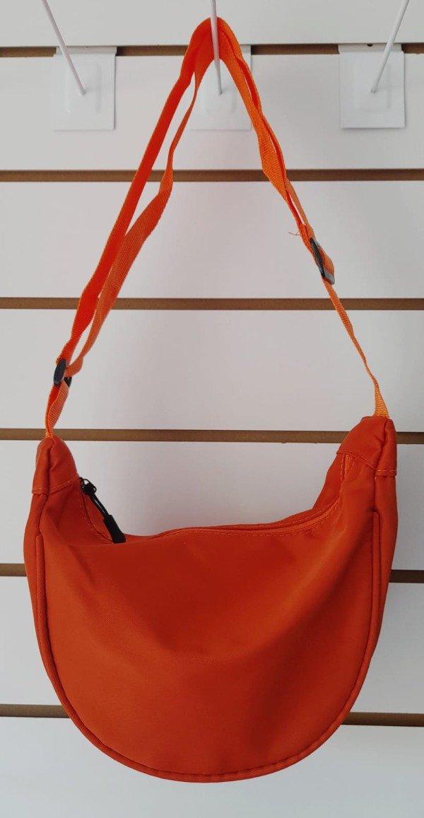 Producto - CARTERA MEDIA LUNA