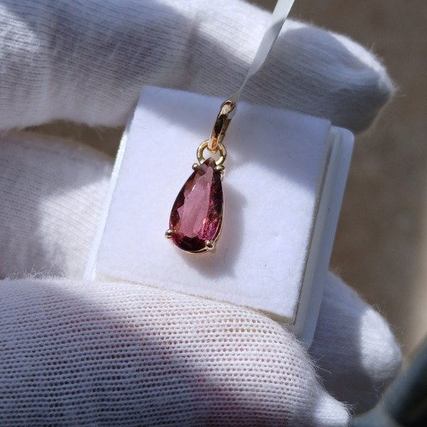 Producto - Dije oro 18k con turmalina rosada