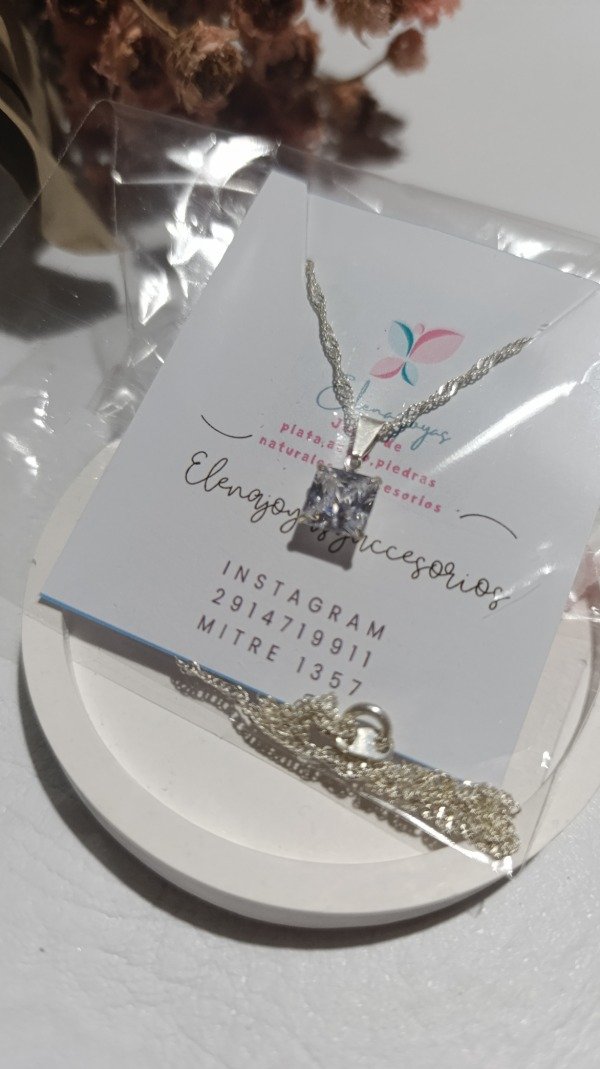Producto - Cadena de plata dije cuadrado
