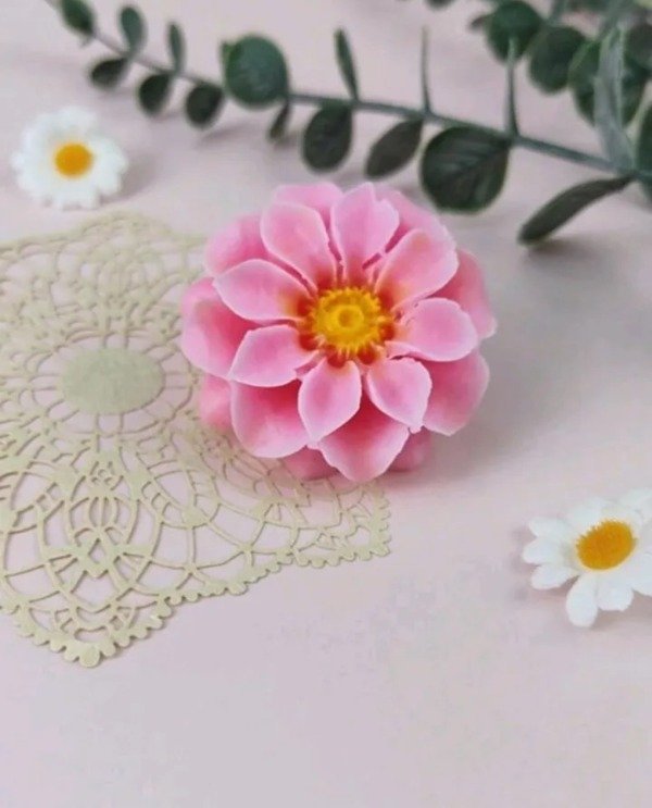 Producto - Molde dalia 005k12
